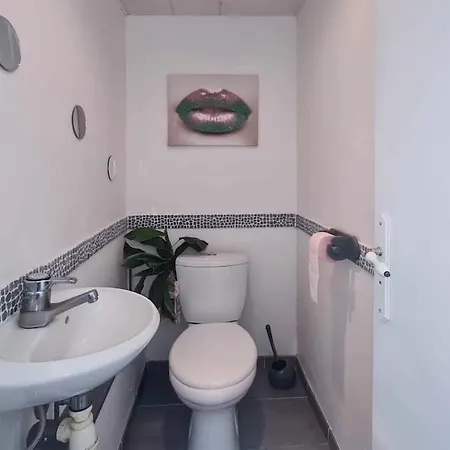 Nyaraló Maison Avec Parking Et Terrasse Option